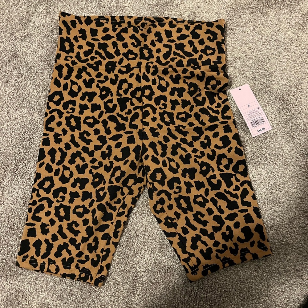 NWT Cheetah 🐆 print shorts
